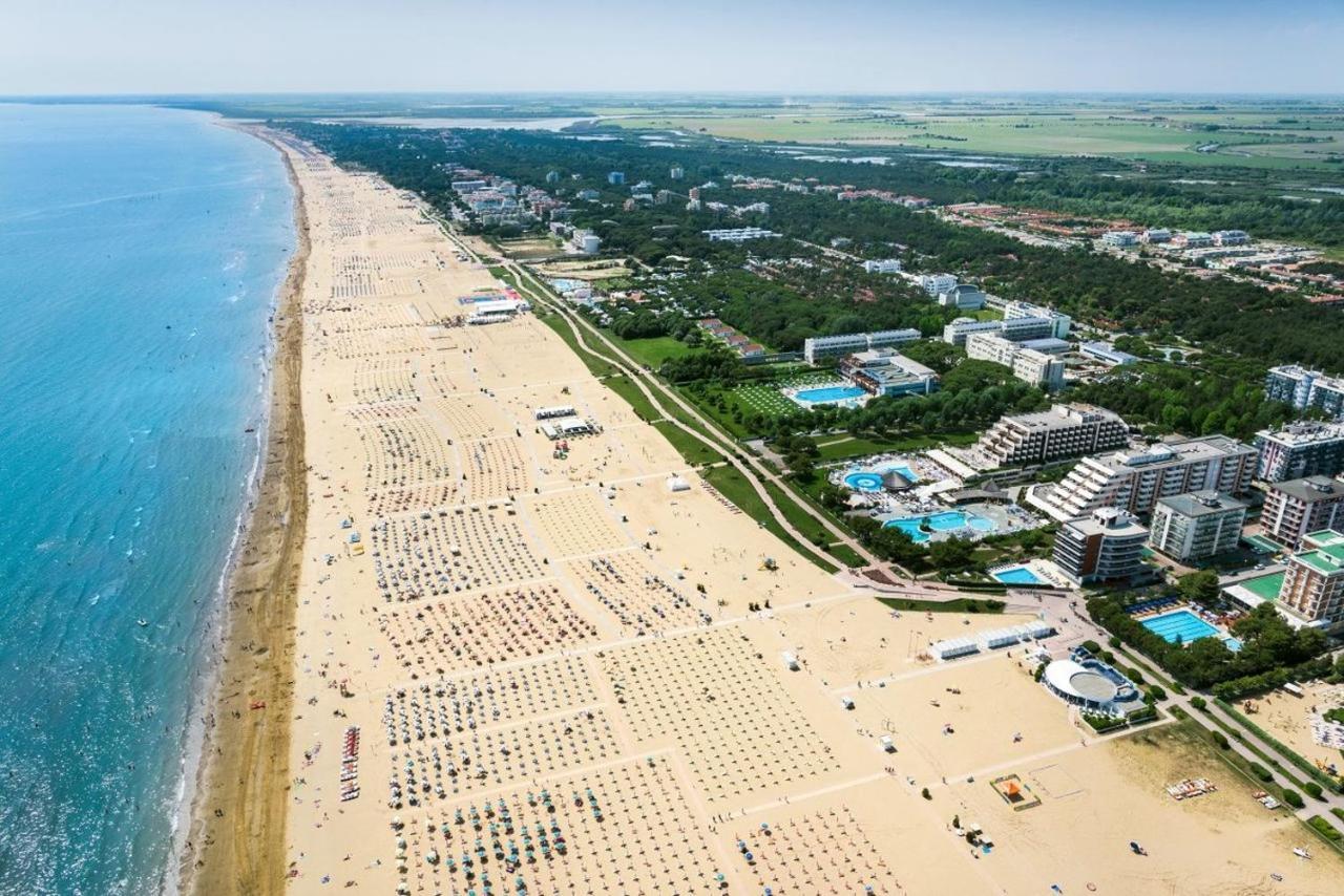 Appartamenti Marina Grande Bibione Eksteriør billede