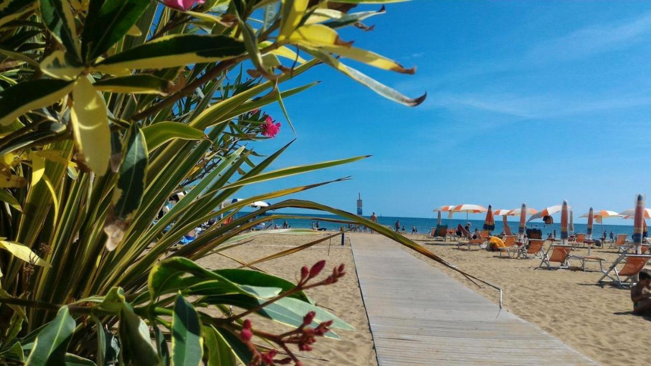 Appartamenti Marina Grande Bibione Eksteriør billede
